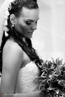Foto 15 de Vanessa e AndrÃ©. andre, vanessa, casamento, making of, noivas, novo stilo, veu, grinalda, flor de tecido, debora noivas, preto e branco, pb